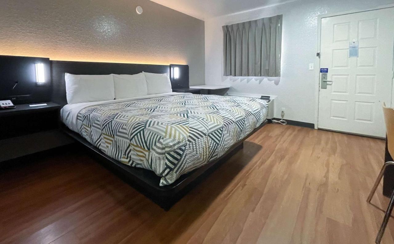 Motel 6-Atlanta, Tx Экстерьер фото